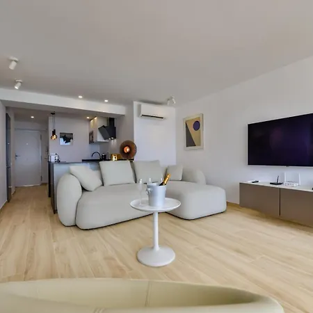 Ensueno De Luxe - 1st Line Of Sea By Lg Conciergerie Lejlighed *