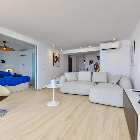 Ensueno De Luxe - 1st Line Of Sea By Lg Conciergerie